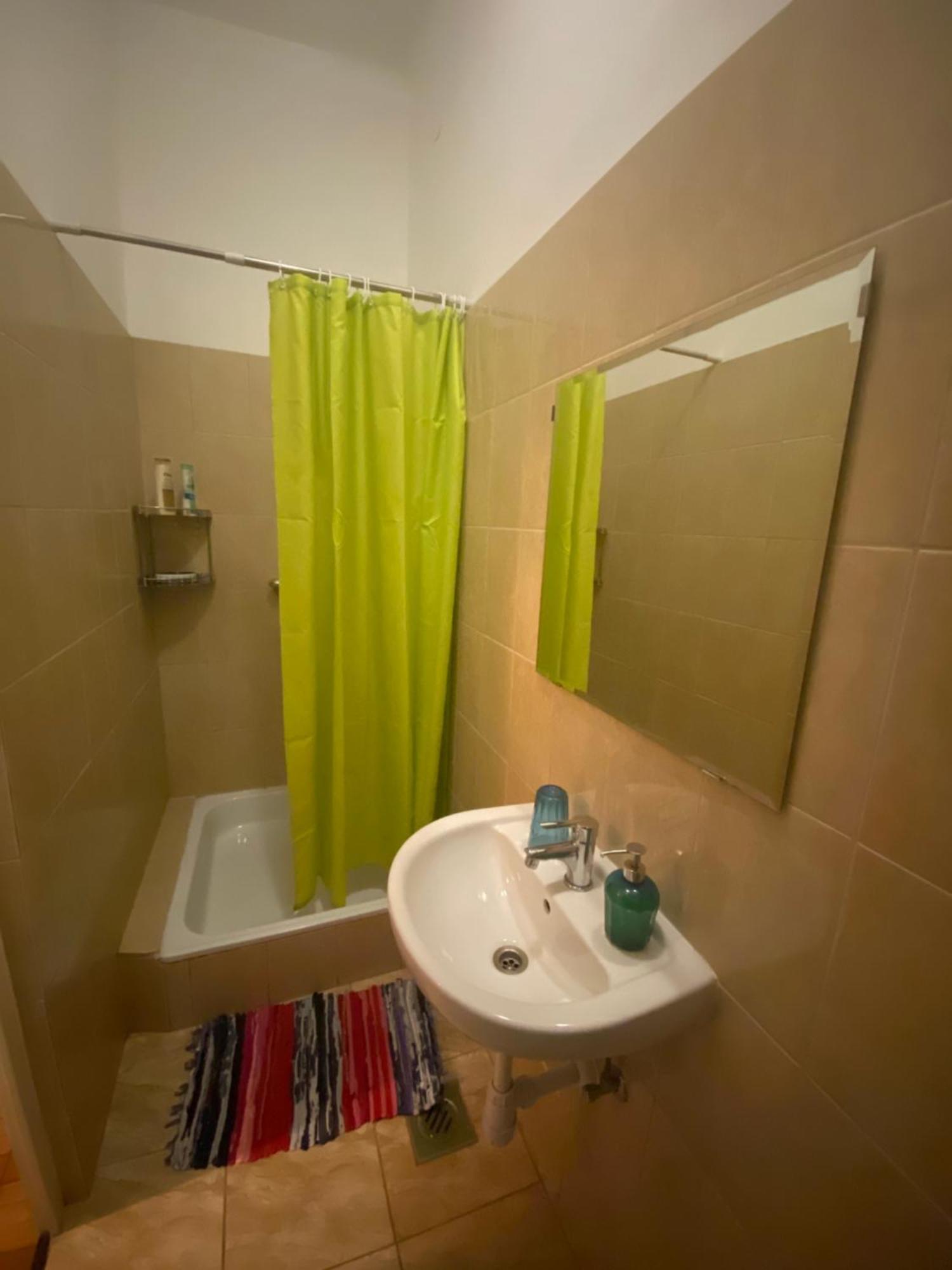 Holiday Apartments & Rooms Next Danube Promenade Будапеща Екстериор снимка