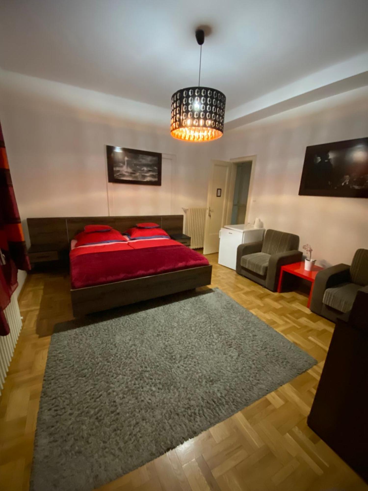 Holiday Apartments & Rooms Next Danube Promenade Будапеща Екстериор снимка